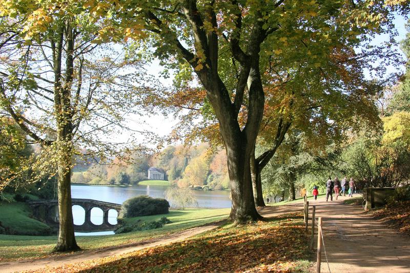 Stourhead-r-autumn-0001078.JPG